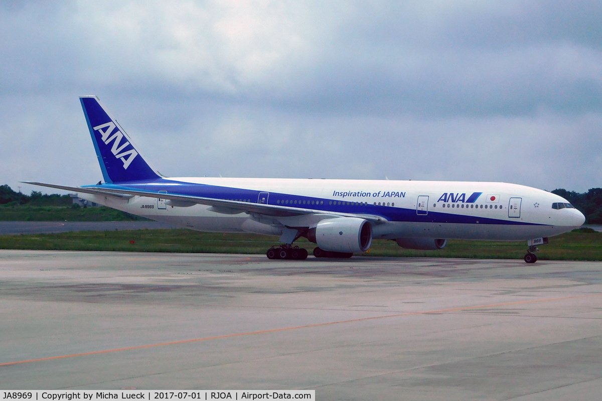 JA8969, 1996 Boeing 777-281 C/N 27032, At Hiroshima