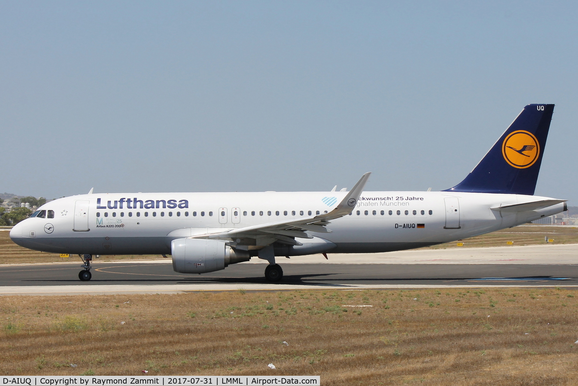 D-AIUQ, 2016 Airbus A320-214 C/N 6947, A320 D-AIUQ Lufthansa