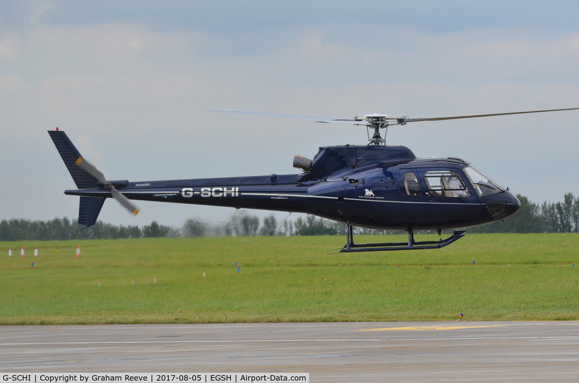 G-SCHI, 2000 Eurocopter AS-350B-2 Ecureuil Ecureuil C/N 3337, Departing from Norwich.