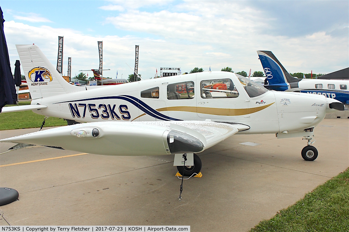 N753KS, 2015 Piper PA-28R-201 Cherokee Arrow III C/N 2844159, Displayed at 2017 EAA Airventure at Oshkosh