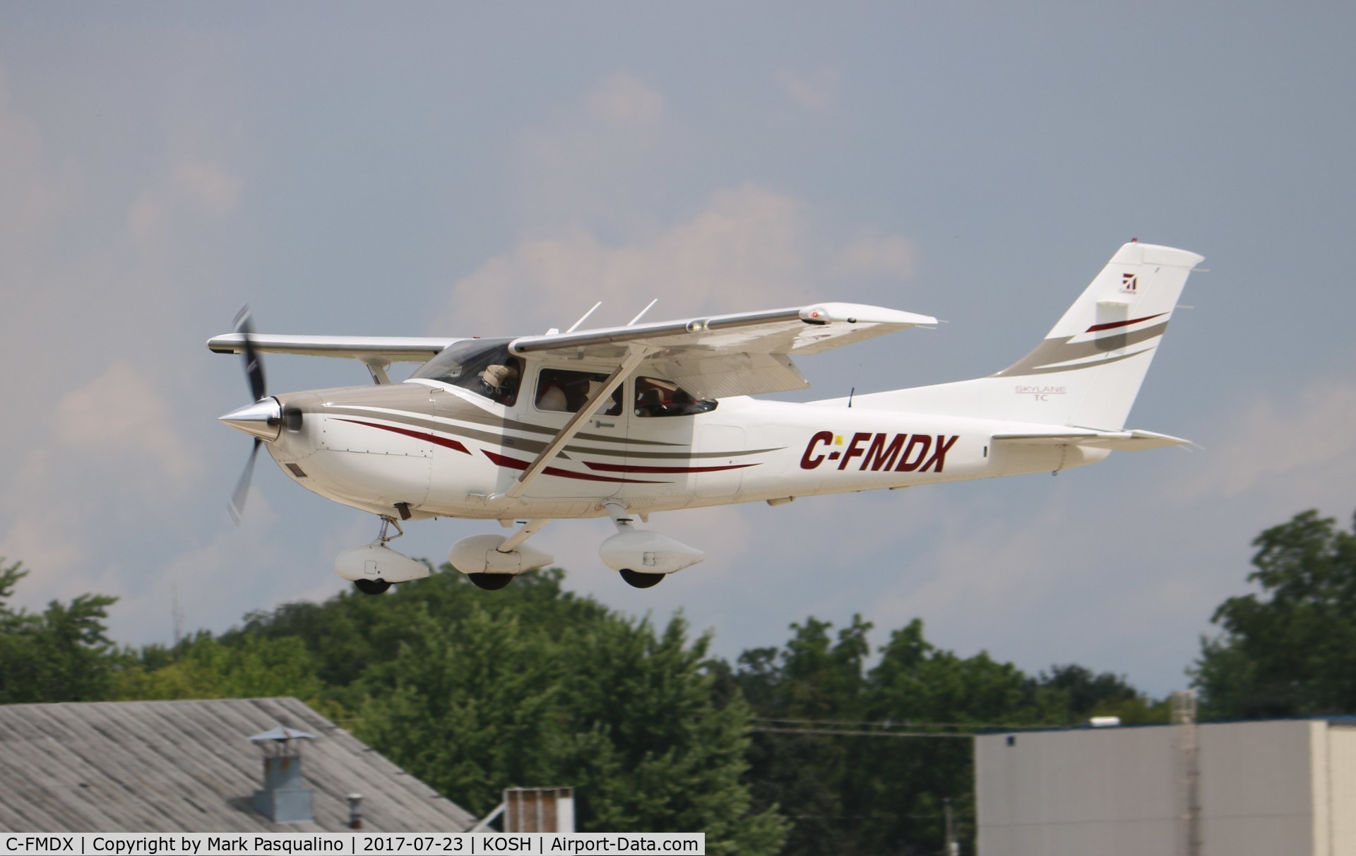 C-FMDX, 2005 Cessna T182T Turbo Skylane C/N T18208422, Cessna T182T