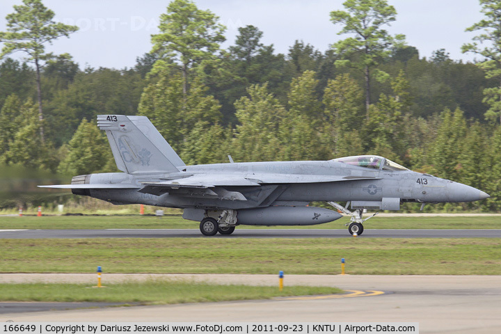 166649, Boeing F/A-18E Super Hornet C/N E112, F/A-18E Super Hornet 166649 AC-413 from VFA-105 