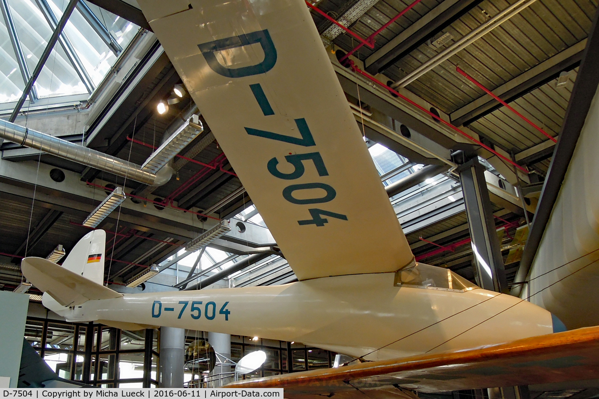 D-7504, DFS Olympia-Meise C/N 003, At the German Museum for Technology in Berlin