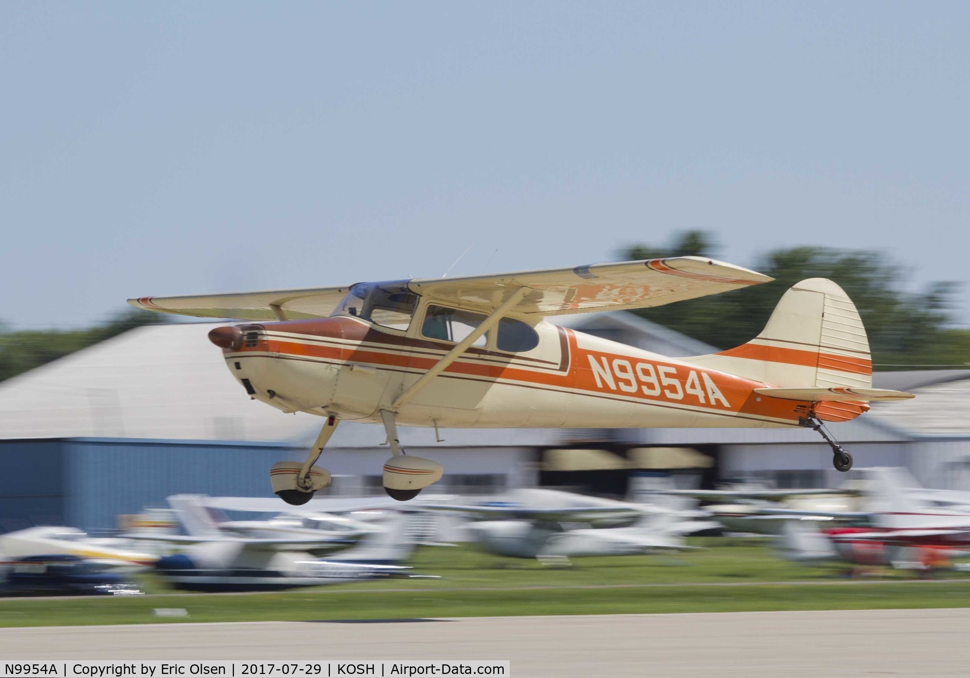 N9954A, 1950 Cessna 170A C/N 19314, Cessna 170 departing Airventure