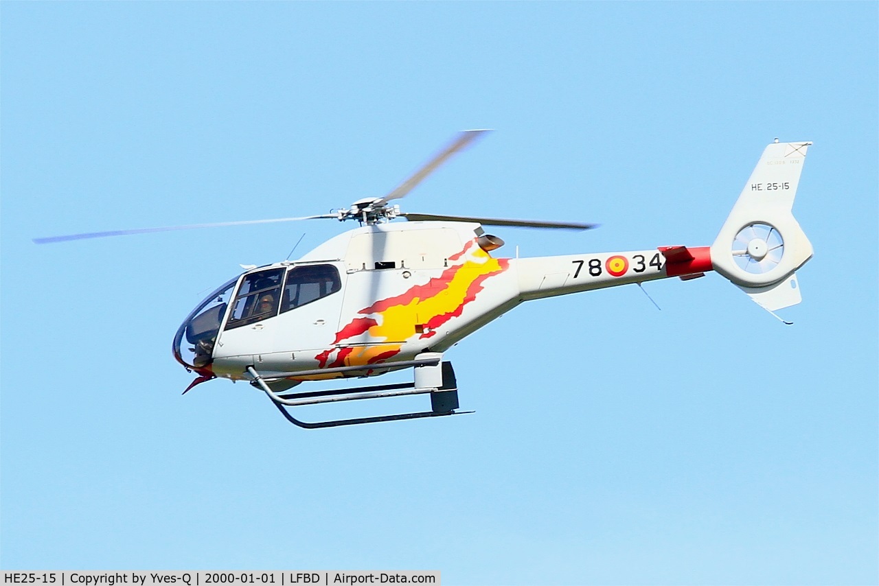 HE25-15, 2001 Eurocopter EC-120B Colibri C/N 1232, Spanish ASPA Team Eurocopter EC-120B Colibri, Take off rwy 23, Bordeaux-Mérignac Air Base 106 (LFBD-BOD) Open day 2017