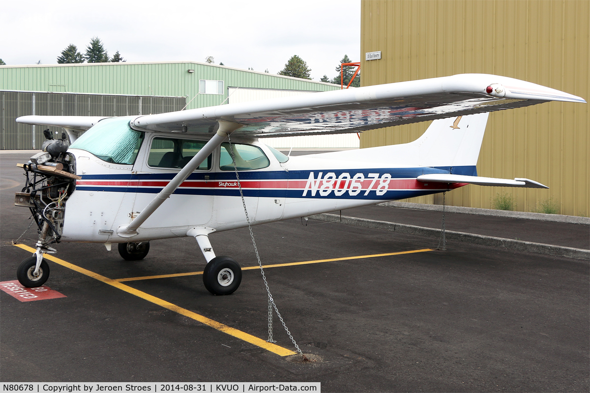 N80678, 1976 Cessna 172M C/N 17266699, kvuo