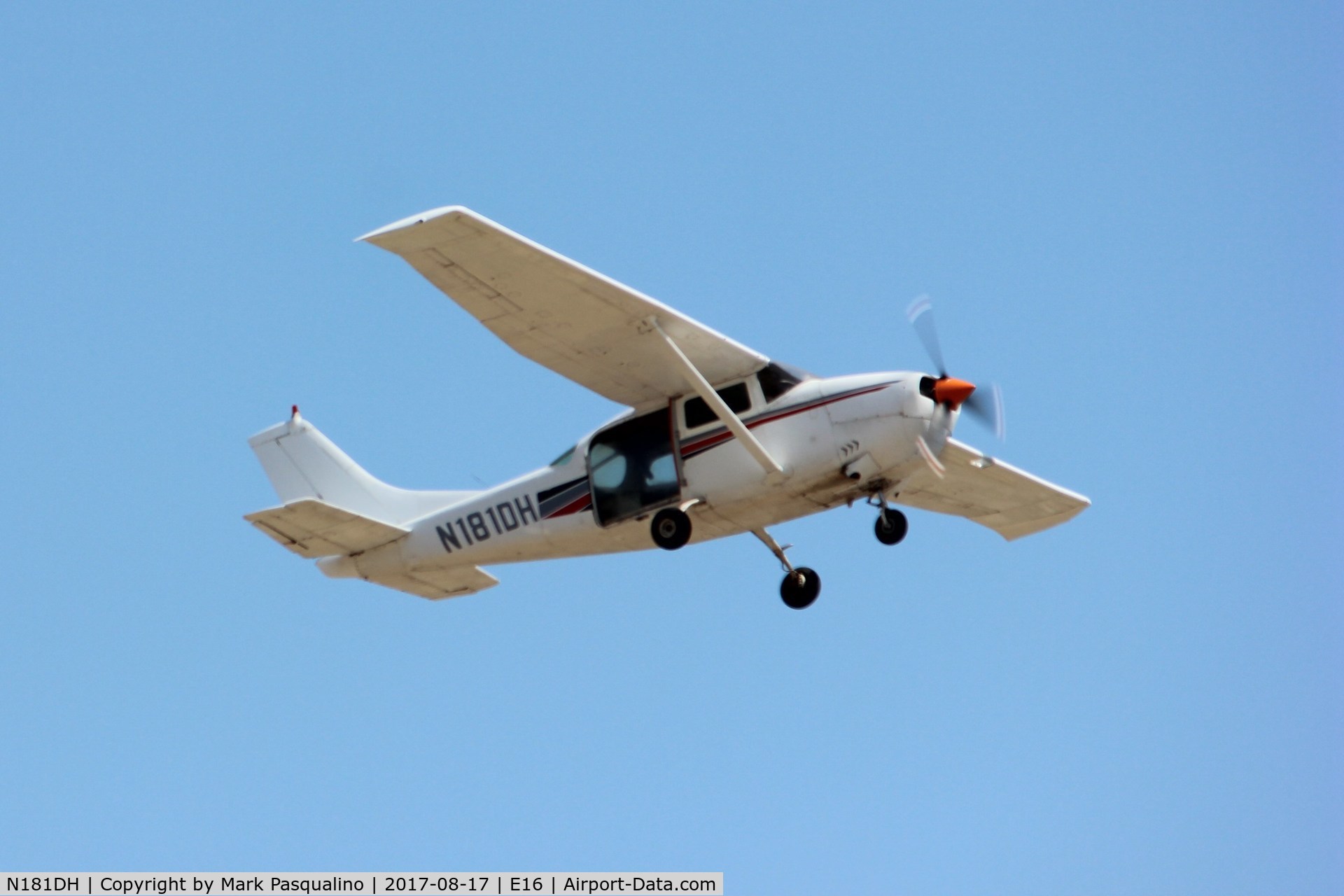 N181DH, 1964 Cessna 206 Super Skywagon C/N 206-0220, Cessna 206
