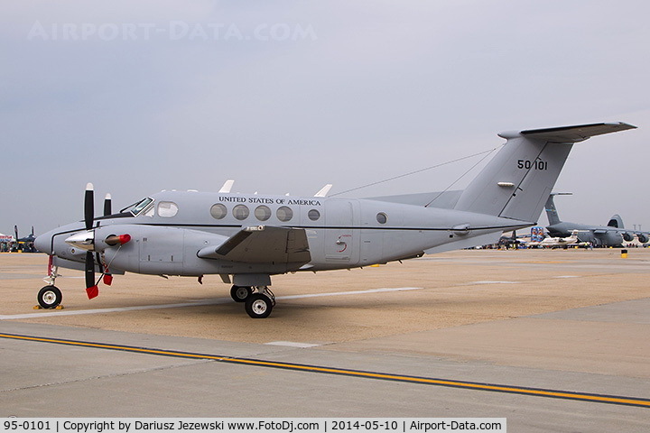 95-0101, 1995 Beechcraft C-12R Huron C/N BW-029, C-12R Huron 95-0101 from A(-)/2-228th AVN  McGuire AFB, NJ