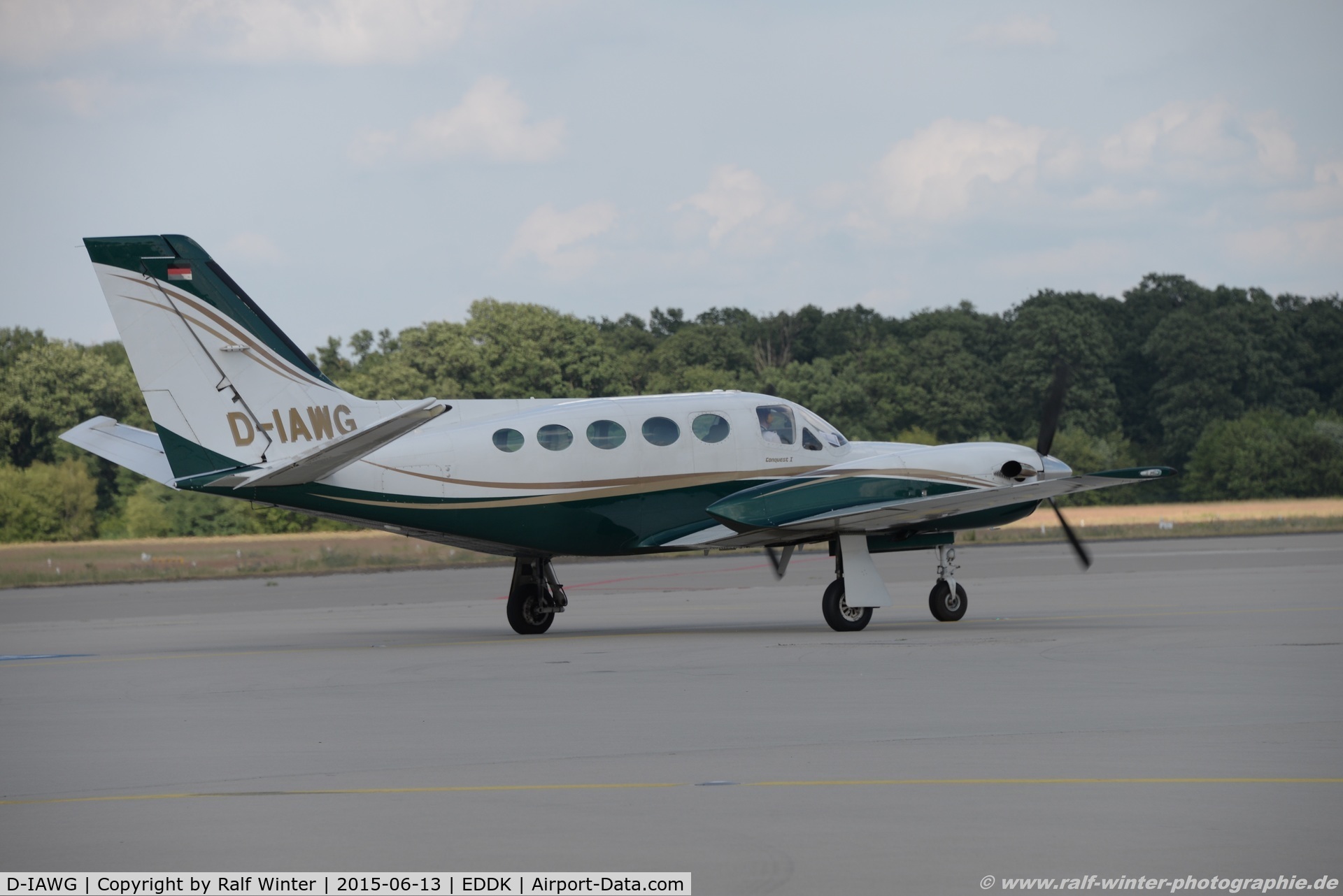 D-IAWG, 1982 Cessna 425 Conquest 1 C/N 425-0160, Cessna 425 Conquest 1 - Aerowest GmbH Hannover - 425-0160 - D-IAWG - 13.06.2015 - CGN