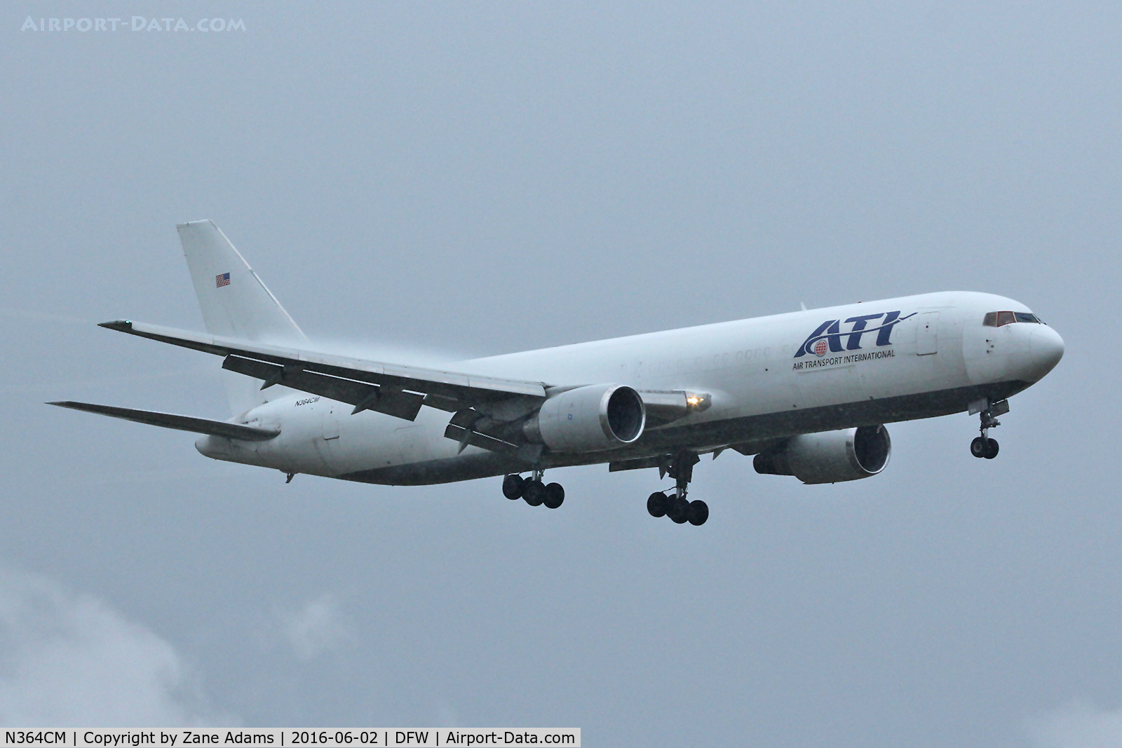 N364CM, 1989 Boeing 767-338/ER C/N 24531, Arriving at DFW Airport