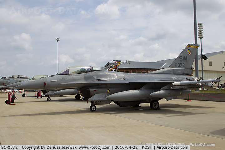 91-0372, 1991 General Dynamics F-16CJ Fighting Falcon C/N CC-70, F-16CM Fighting Falcon 91-0372 SW from 79th FS 