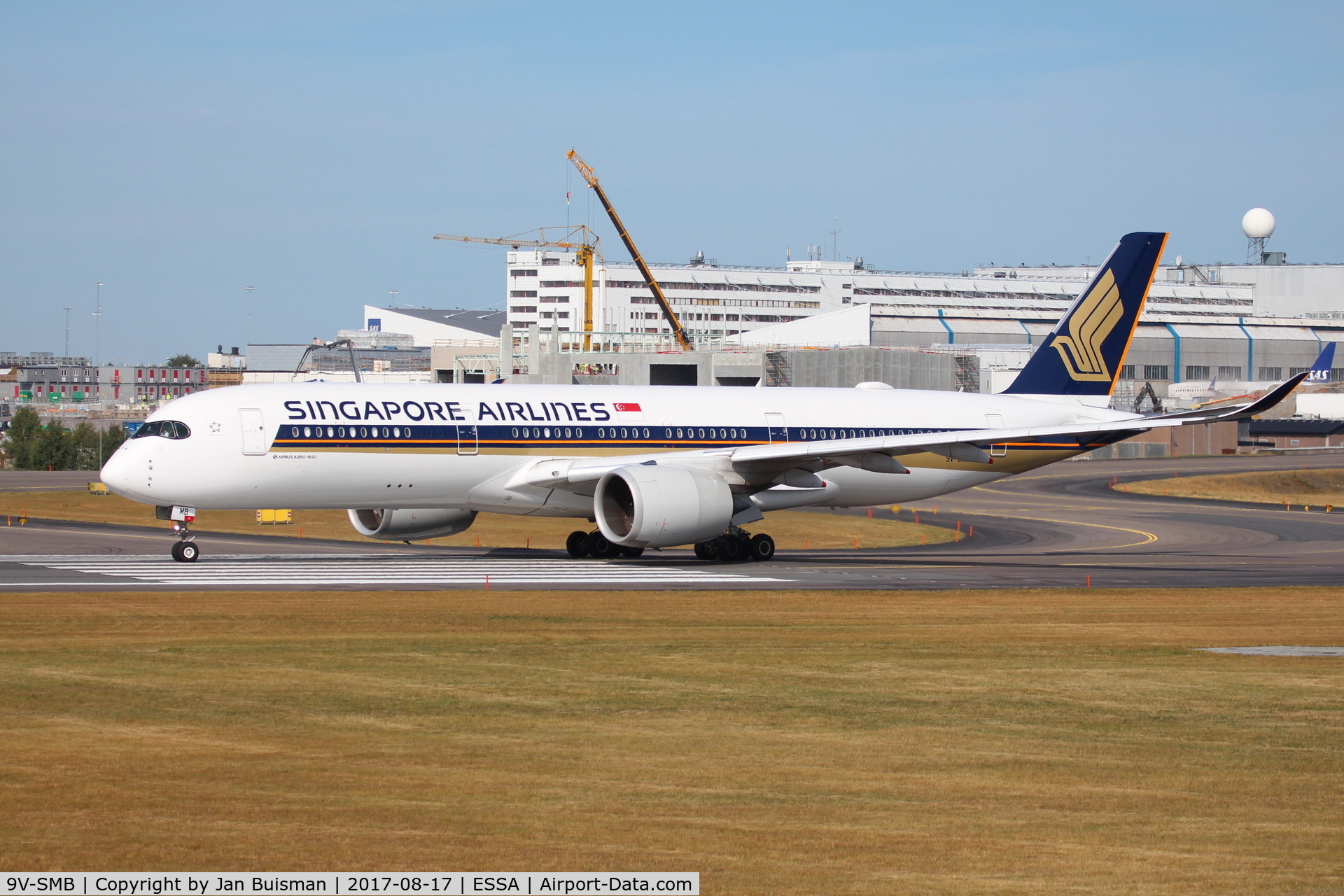 9V-SMB, 2016 Airbus A350-941 C/N 030, Singapore Airlines