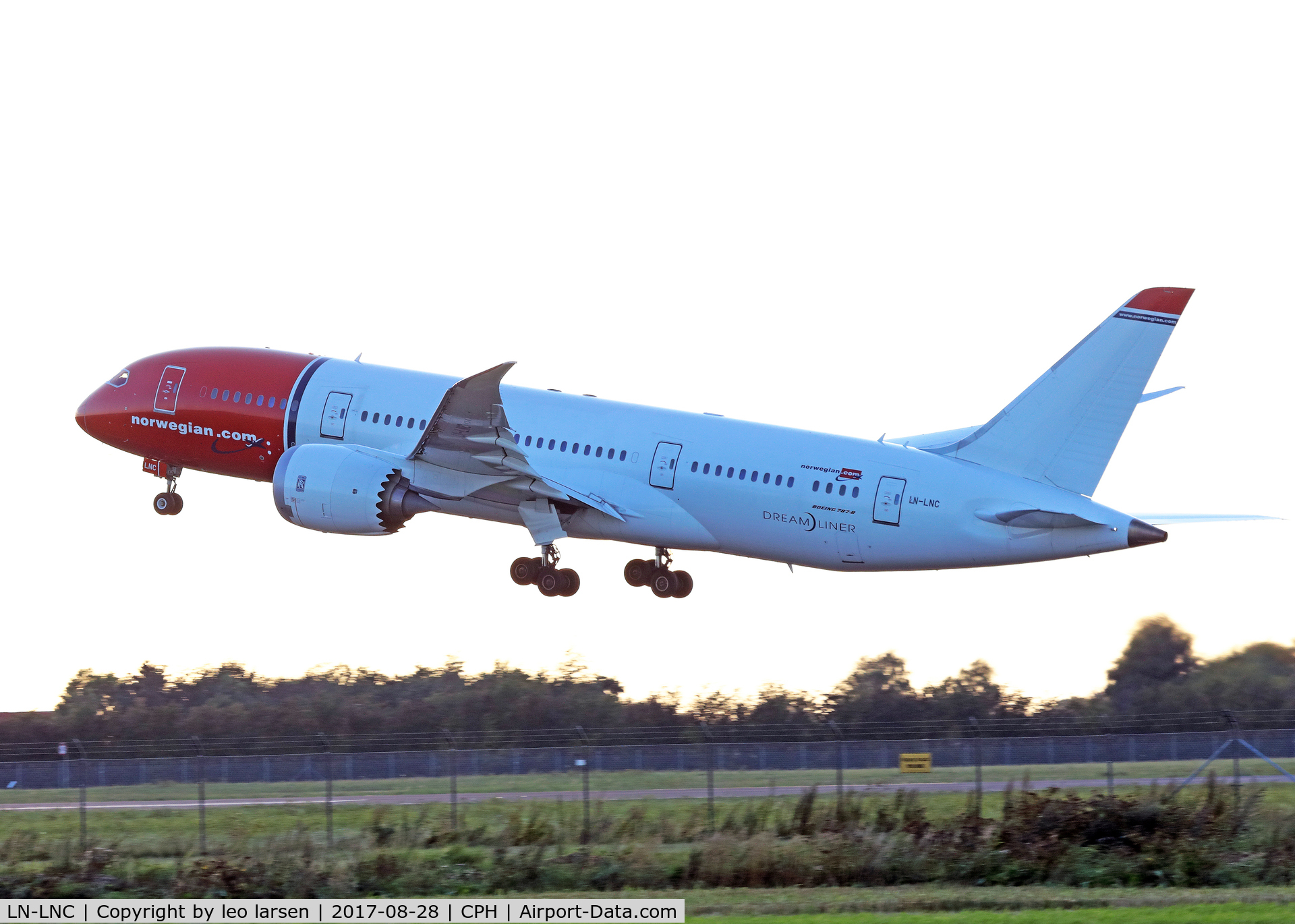 LN-LNC, 2013 Boeing 787-8 Dreamliner C/N 34795, Copenhagen 28.8.2017