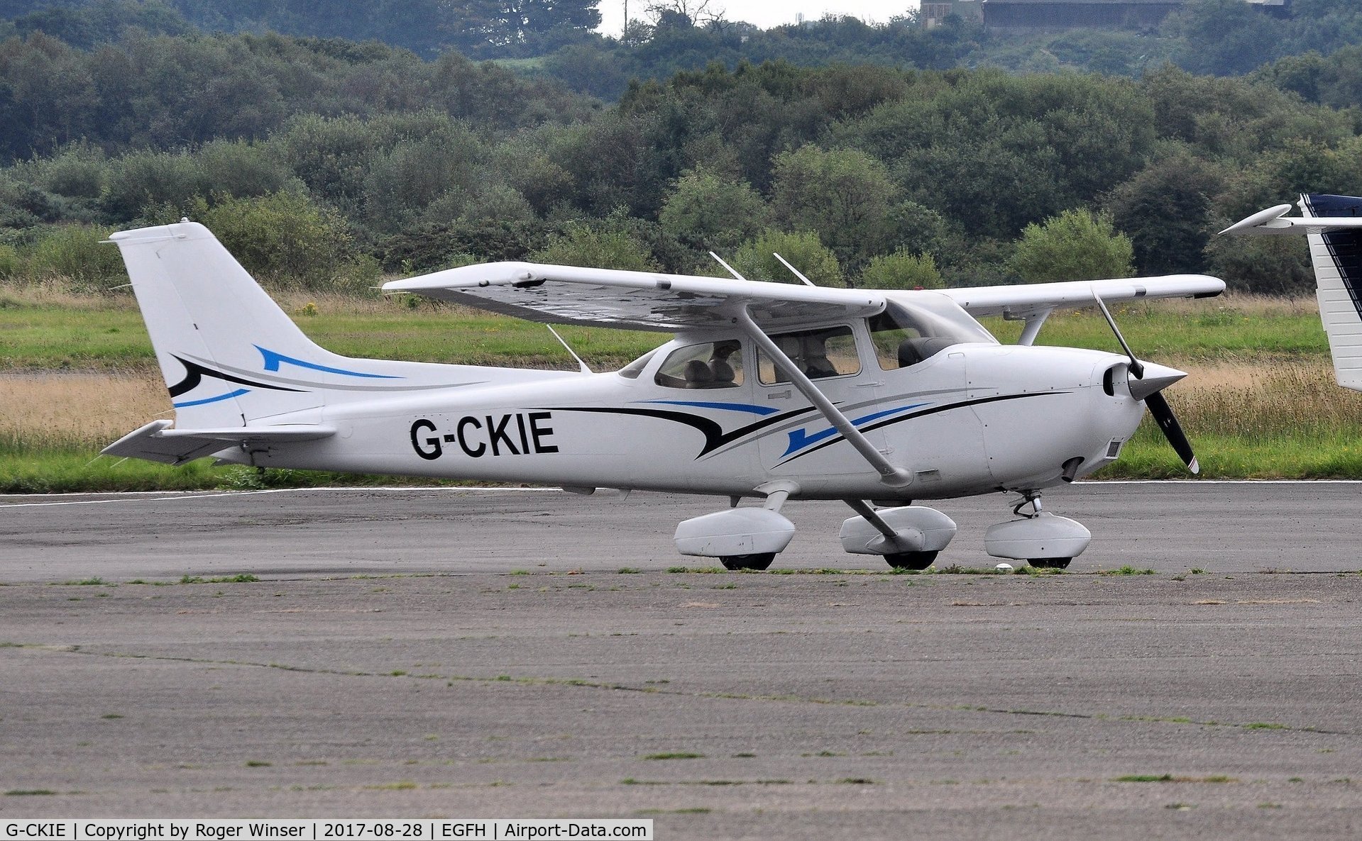 G-CKIE, 2011 Cessna 172S C/N 172S11118, Visiting Skyhawk.