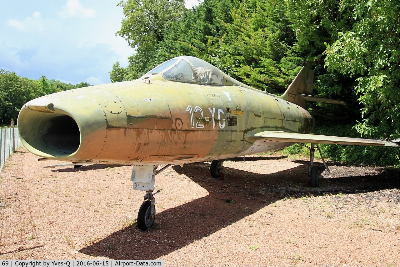 69, Dassault Super Mystere B.2 C/N 69, Dassault Super Mystere B.2, Preserved at Savigny-Les Beaune Museum