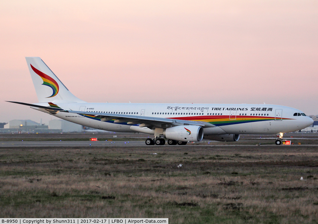 B-8950, 2017 Airbus A330-243 C/N 1771, Delivery day...