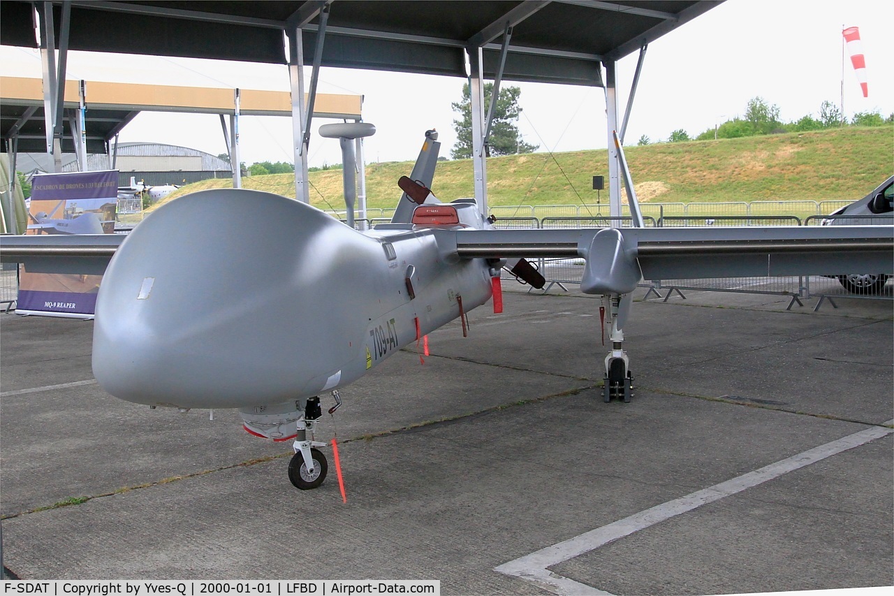 F-SDAT, EADS Harfang UAV C/N 1024, EADS Harfang, Displayed at Bordeaux-Mérignac Air Base 106(LFBD-BOD) Open day 2017