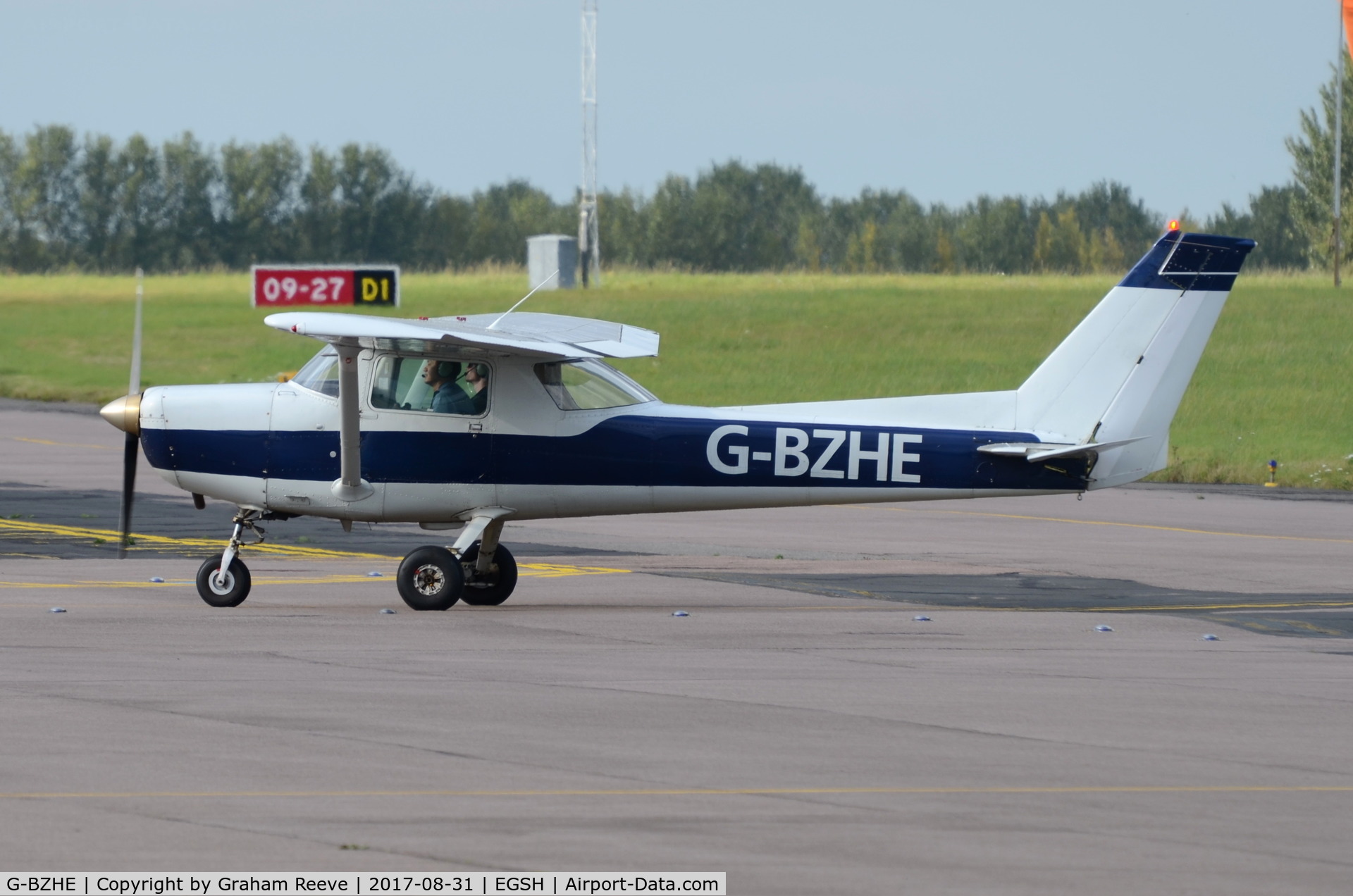 G-BZHE, 1978 Cessna 152 C/N 152-81303, Just landed at Norwich.