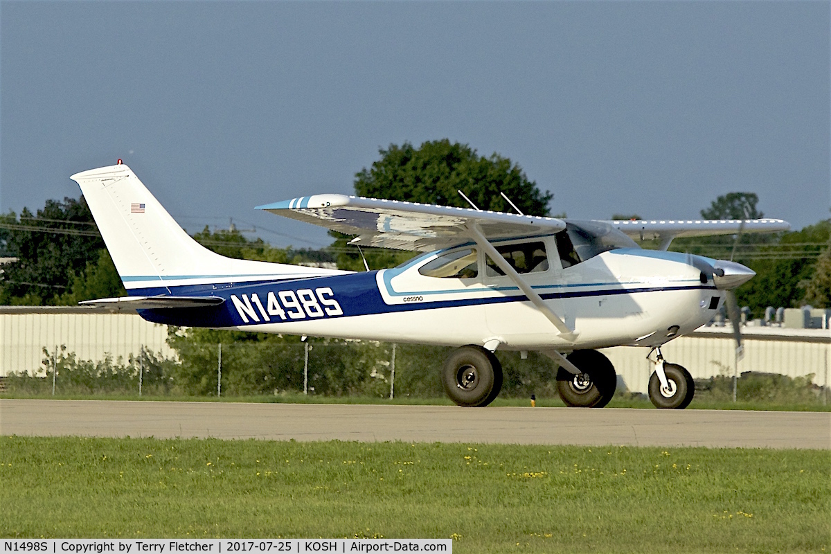 N1498S, 1976 Cessna 182P Skylane C/N 18265045, at 2017 EAA AirVenture at Oshkosh