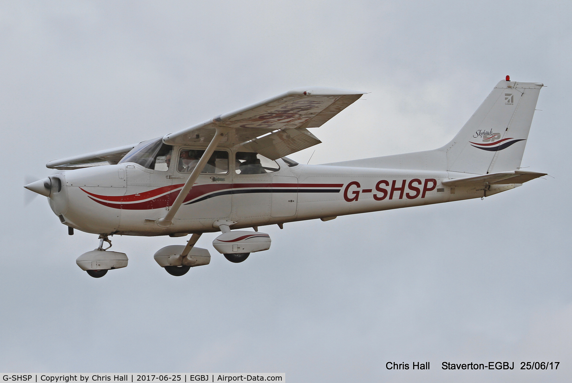 G-SHSP, 1999 Cessna 172S C/N 172S8079, Project Propeller at Staverton
