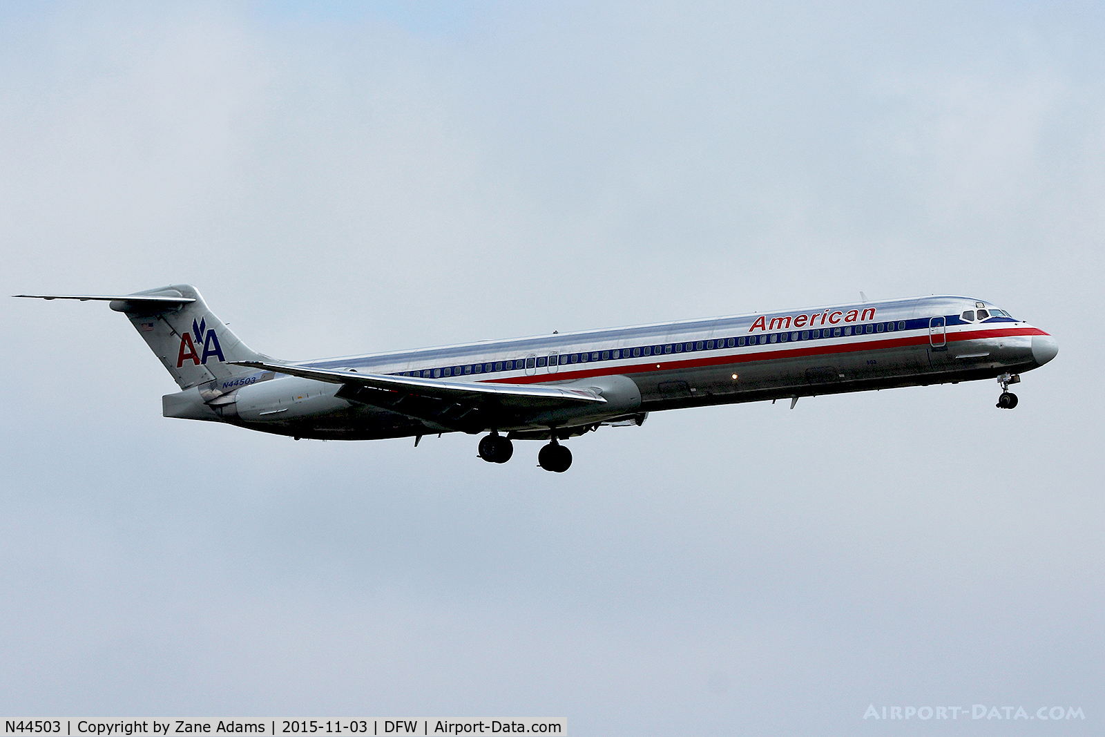 N44503, 1989 McDonnell Douglas MD-82 (DC-9-82) C/N 49797, Arriving at DFW Airport