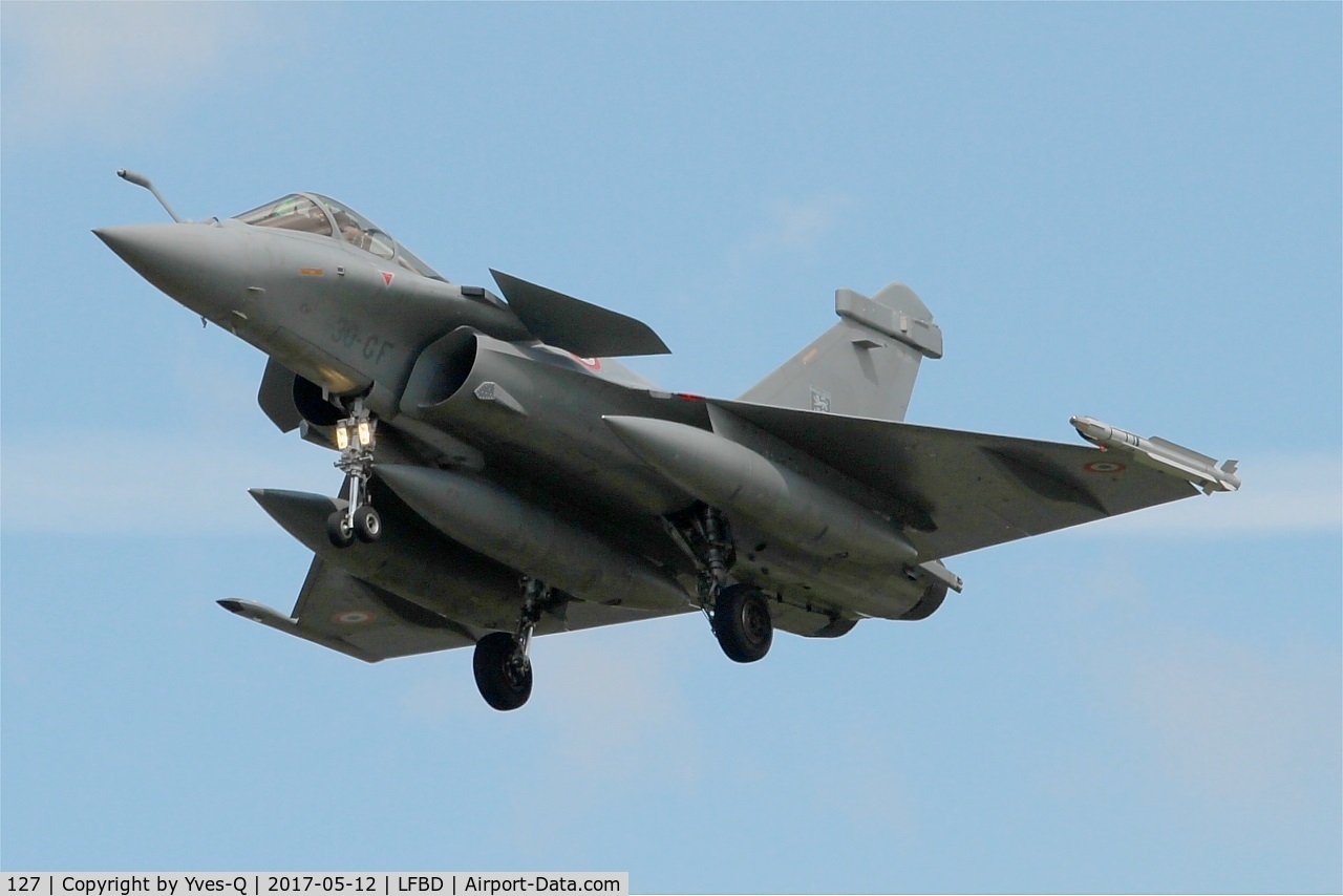 127, Dassault Rafale C C/N 127, Dassault Rafale C, Short approach rwy 23, Bordeaux-Mérignac Air Base 106 (LFBD-BOD)