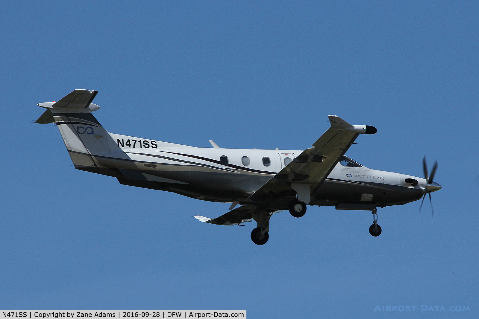 N471SS, 2006 Pilatus PC-12/47 C/N 739, Arriving at DFW Airport