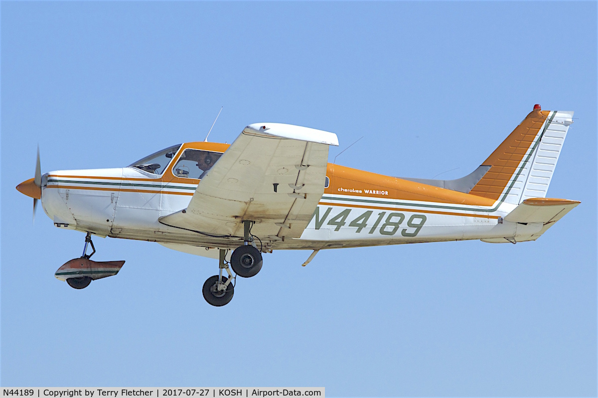 N44189, 1974 Piper PA-28-151 Cherokee C/N 28-7415598, At 2017 EAA AirVenture at Oshkosh