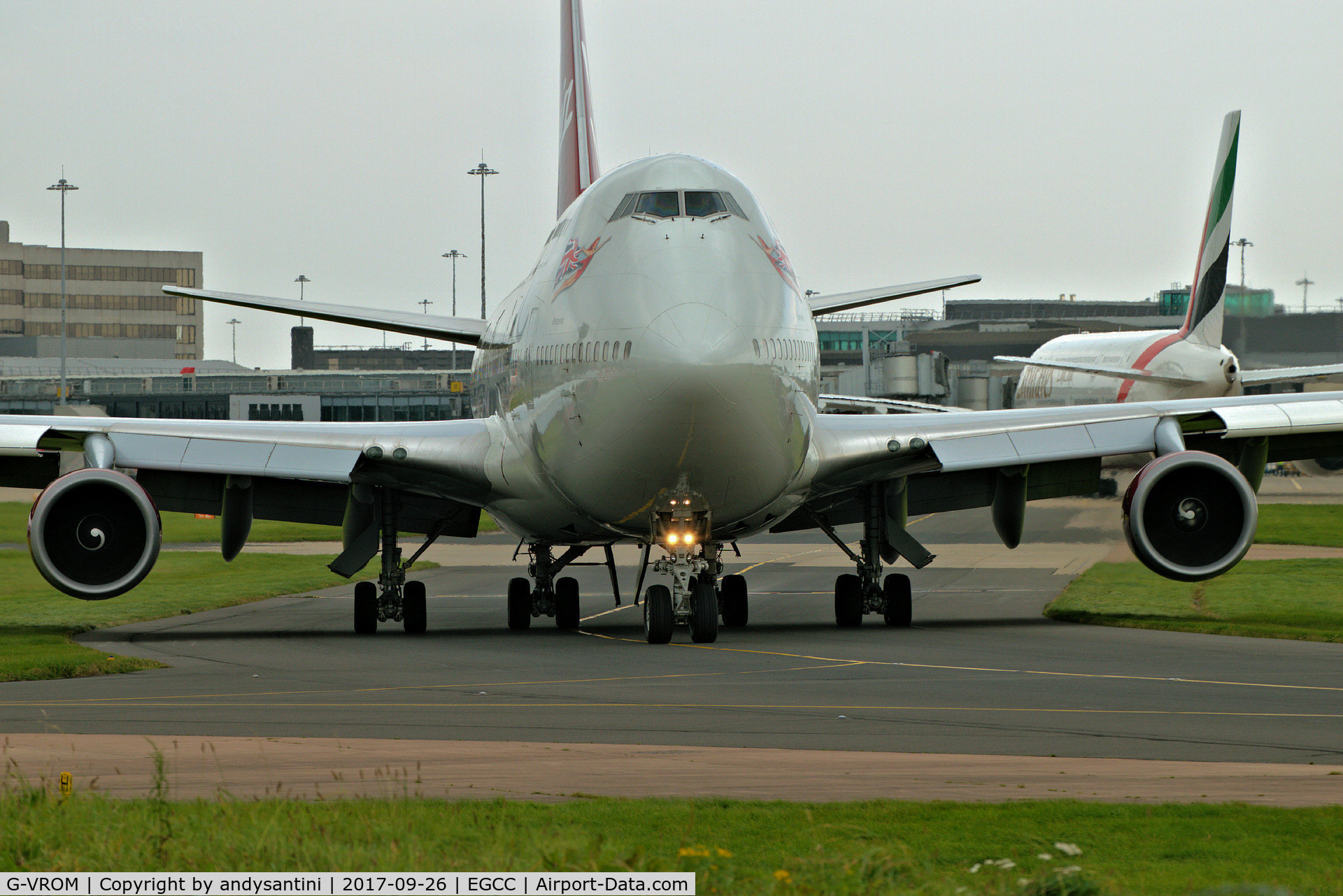G-VROM, 2001 Boeing 747-443 C/N 32339, taxing out for take off