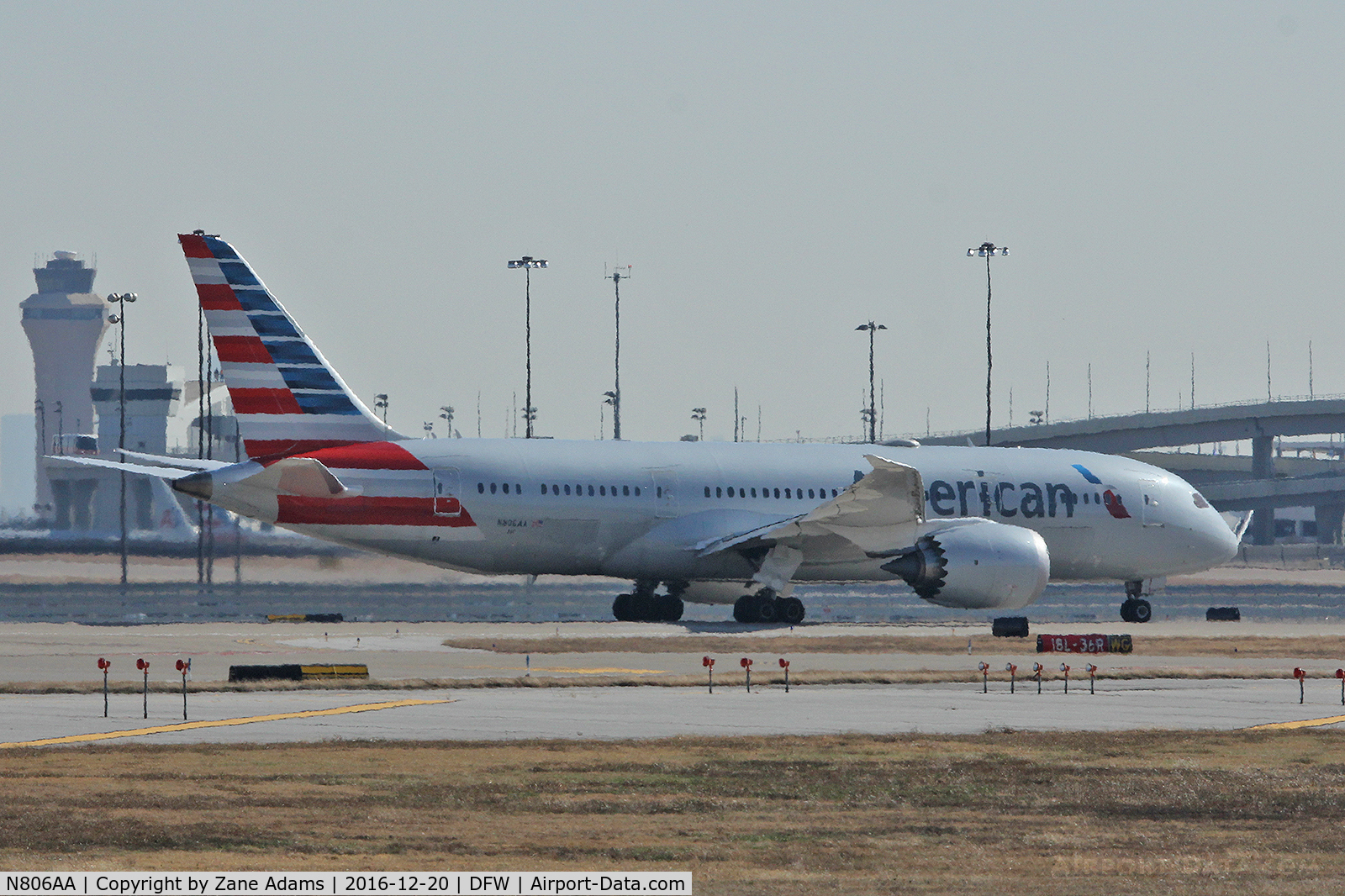 N806AA, 2015 Boeing 787-8 Dreamliner C/N 40624, Departing DFW Airport