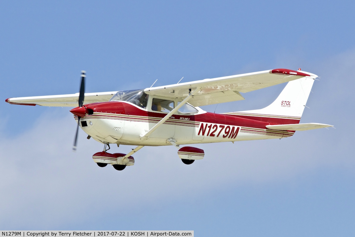 N1279M, 1975 Cessna 182P Skylane C/N 18264272, At 2017 EAA AirVenture at Oshkosh