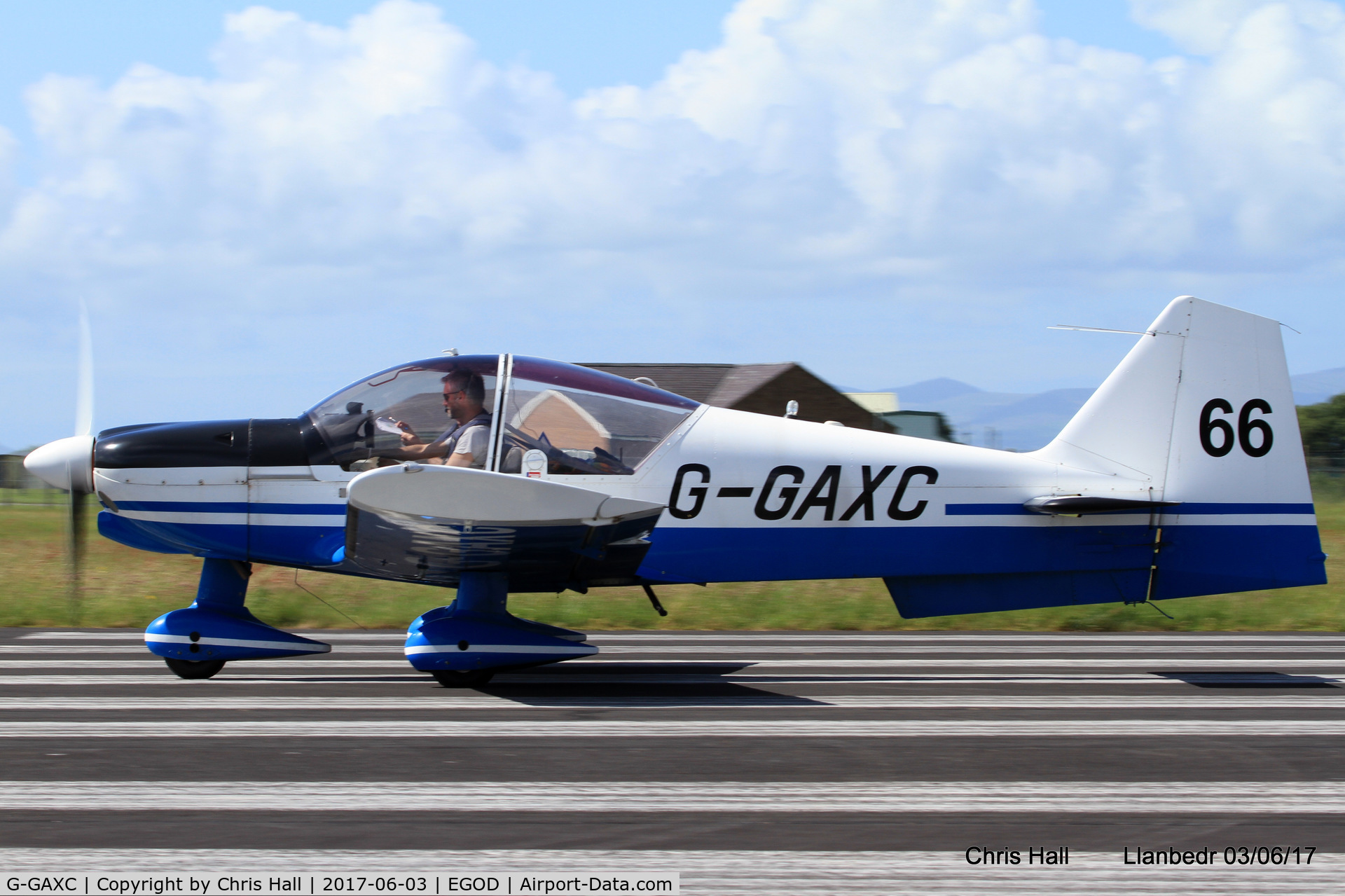 G-GAXC, 1978 Robin R-2160 Alpha Sport C/N 144, Royal Aero Club 3Rs air race at Llanbedr