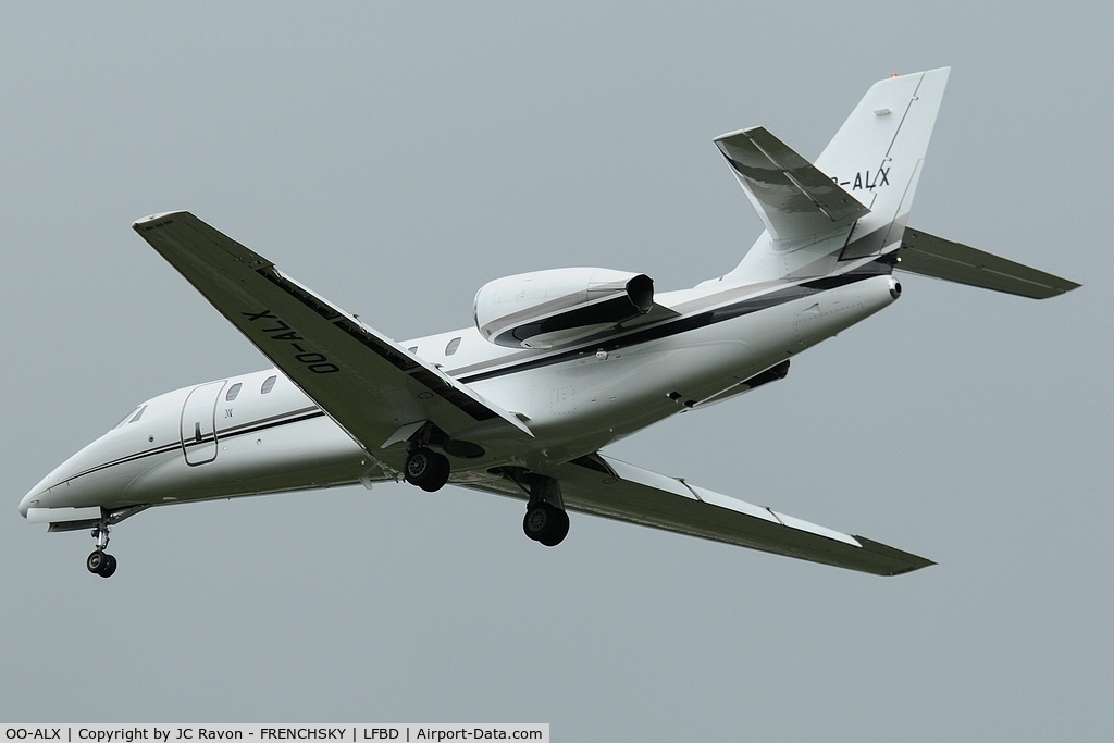 OO-ALX, 2009 Cessna 680 Citation Sovereign C/N 680-0271, Flying Group landing runway 23