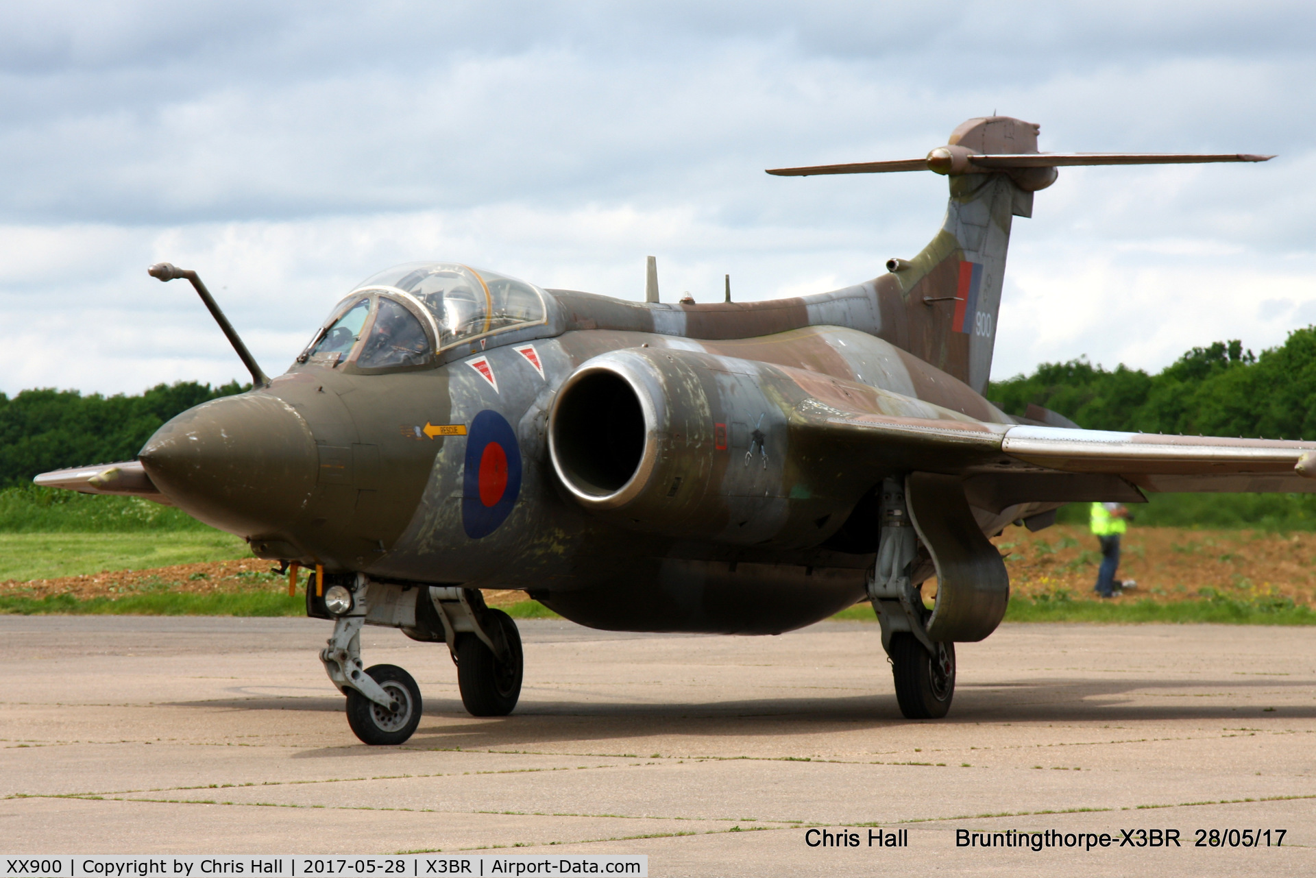 XX900, 1976 Hawker Siddeley Buccaneer S.2B C/N B3-05-75, Cold War Jets open day 2017