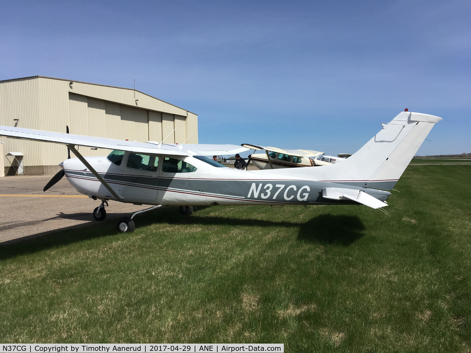 N37CG, Cessna R182 Skylane RG C/N R18201345, Cessna R182, c/n: R18201345