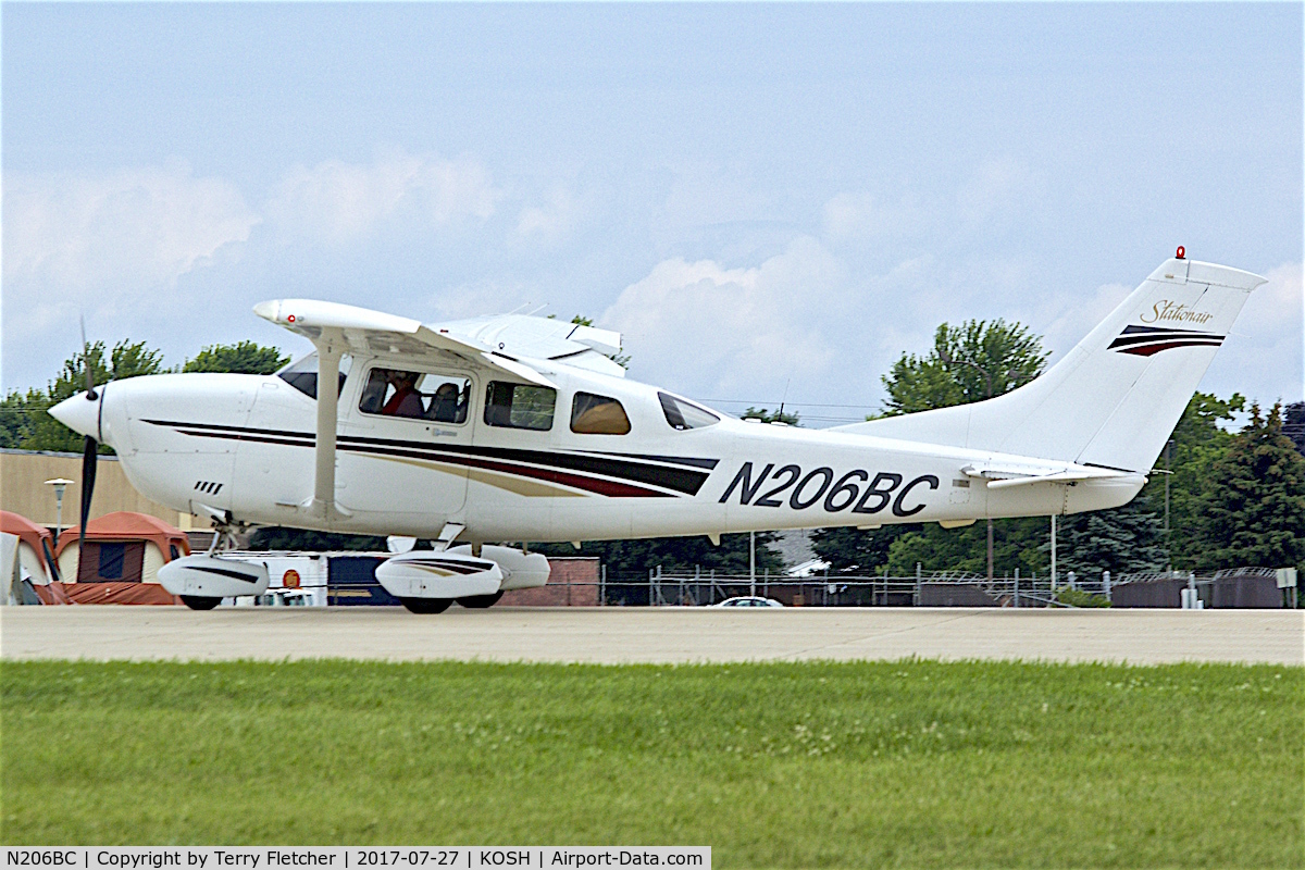 N206BC, 1999 Cessna 206H Stationair C/N 20608025, At 2017 EAA AirVenture at Oshkosh