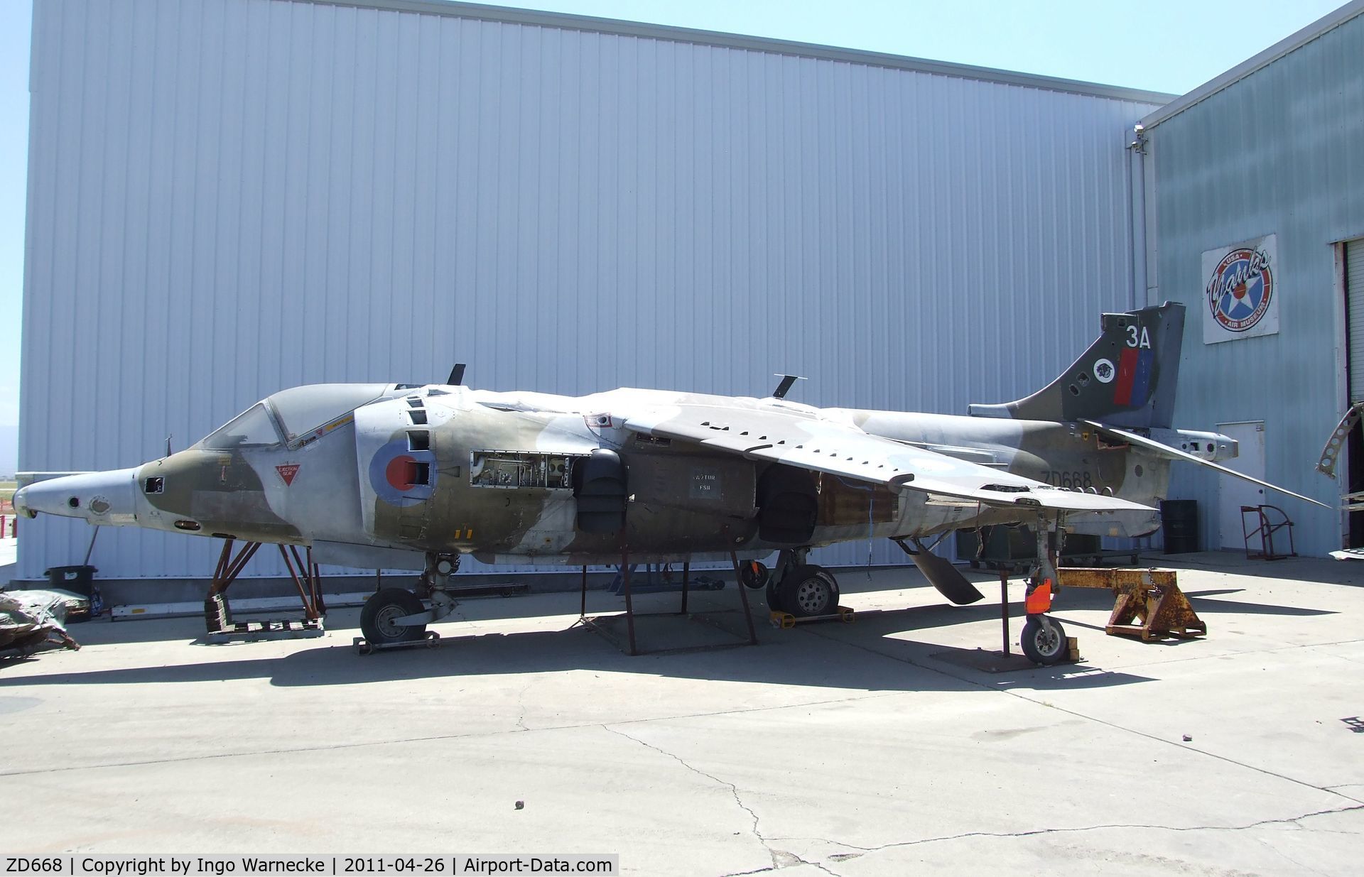 ZD668, 1986 Hawker Siddeley Harrier GR.3 C/N 712229, Hawker Siddeley Harrier GR3 at the Yanks Air Museum, Chino CA