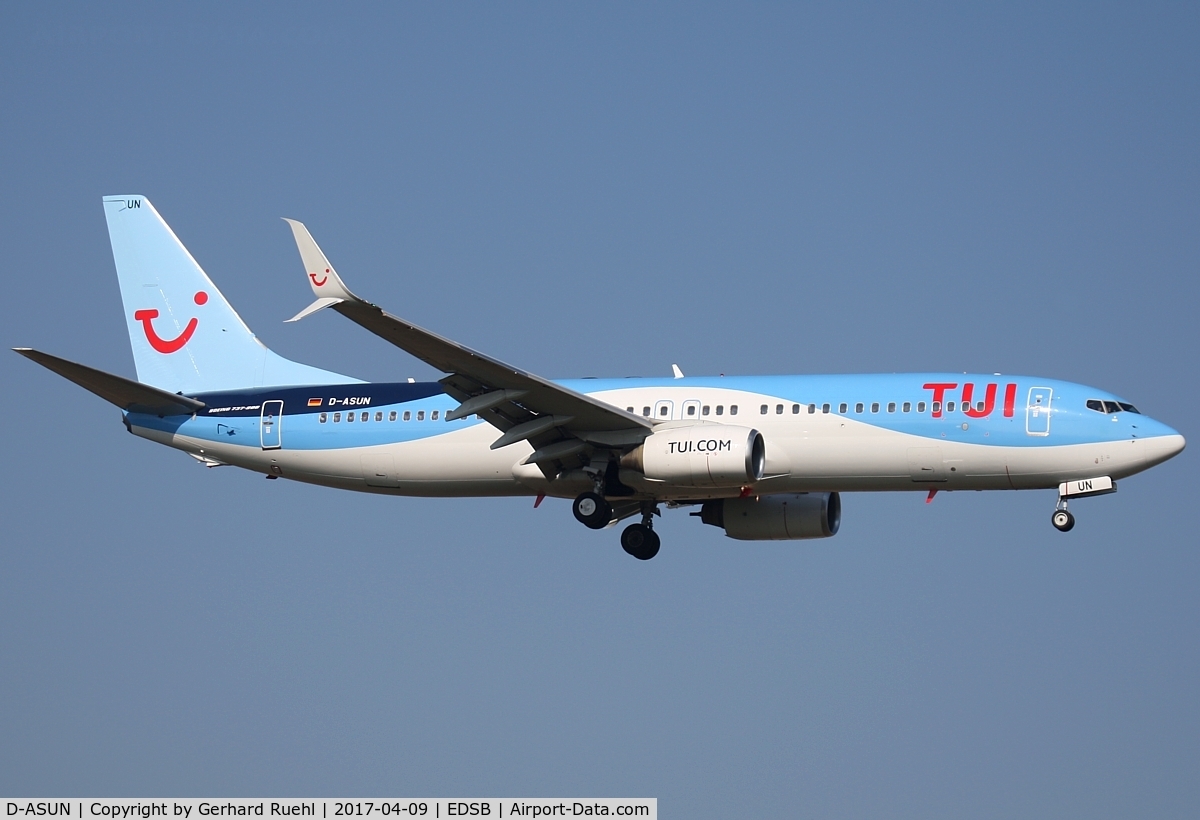 D-ASUN, 2005 Boeing 737-8BK C/N 33023, TUIfly