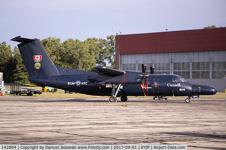 142804, 1987 De Havilland Canada CT-142 Dash 8 (DHC-8-102) C/N 80, CAF CT-142 Dash 8 142804  from 402 