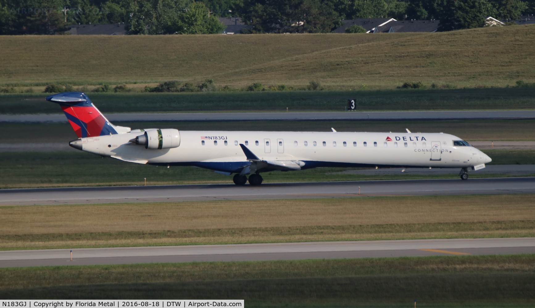 N183GJ, 2008 Bombardier CRJ-900ER (CL-600-2D24) C/N 15209, Delta Connection