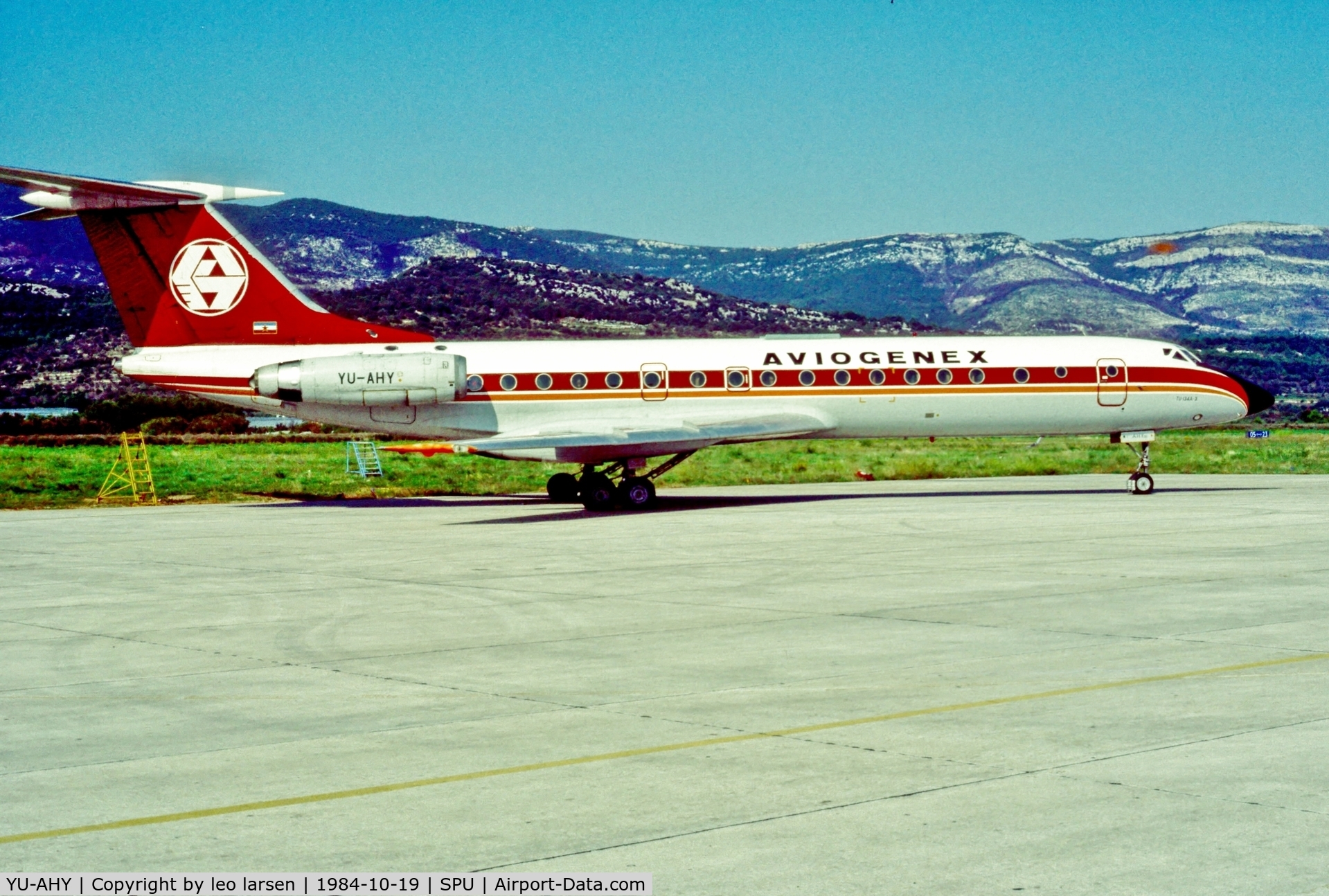 YU-AHY, 1971 Tupolev Tu-134A C/N 1351204, Split 19.10.84