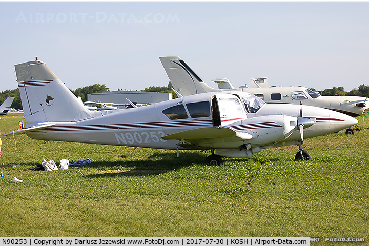 N90253, 1972 Piper PA-23-250 C/N 27-4779, Piper PA-23-250 Apache  C/N 27-4779, N90253