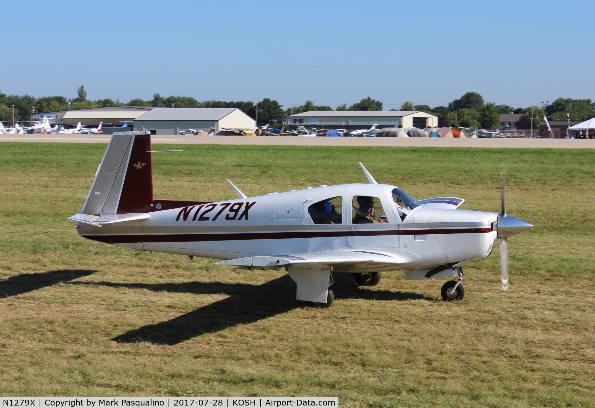 N1279X, 1963 Mooney M20E C/N 152, Mooney M20E