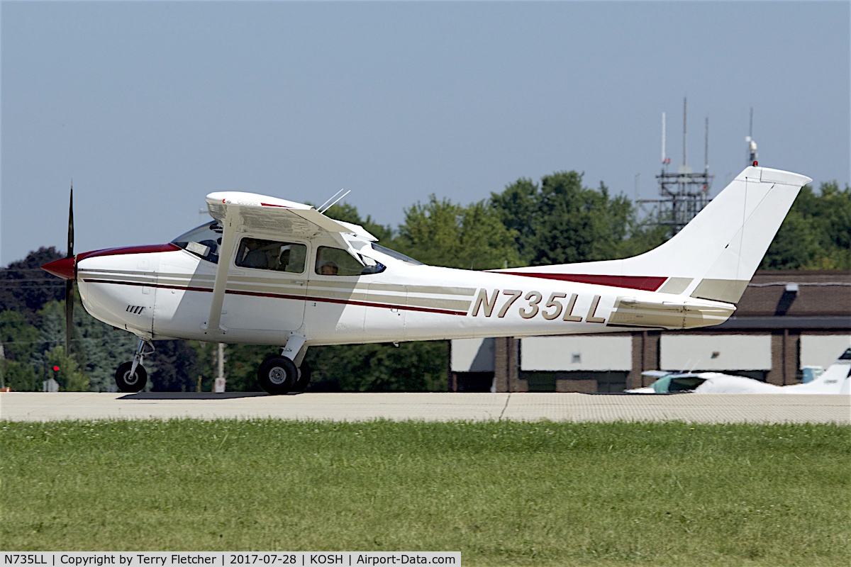 N735LL, 1977 Cessna 182Q Skylane C/N 18265508, At 2017 EAA AirVenture at Oshkosh