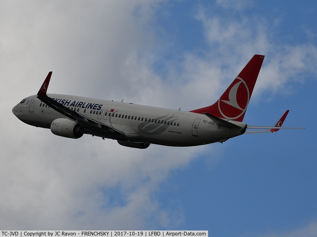 TC-JVD, 2014 Boeing 737-8F2 C/N 42007, Turkish Airlines TK1390 take off runway 23 to Istanbul (IST)