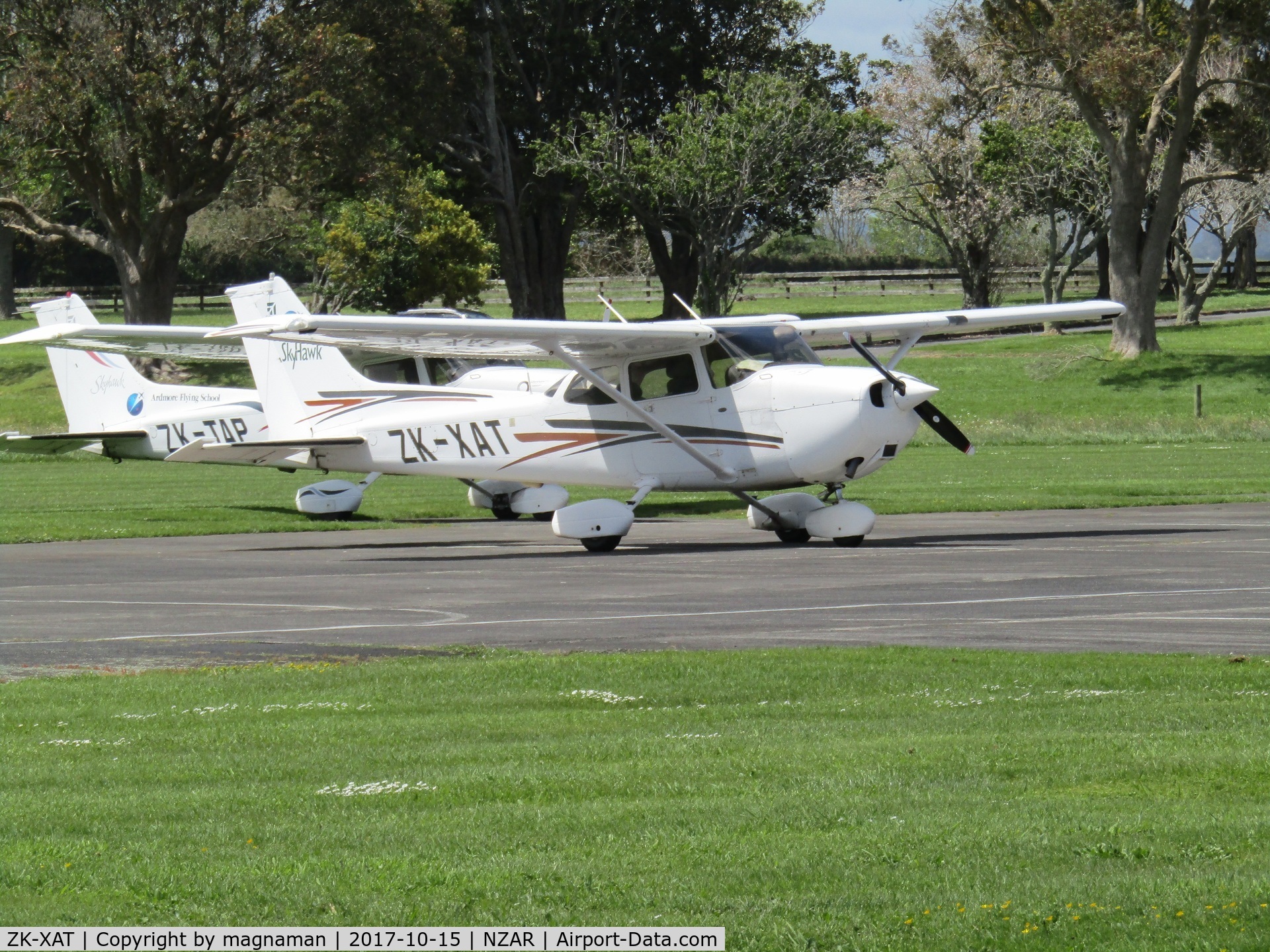 ZK-XAT, Cessna 172R C/N 17281262, school bird at ardmore