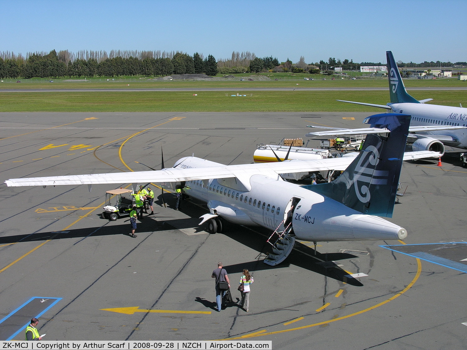 ZK-MCJ, 1999 ATR 72-212A C/N 624, Christchurch NZ 2008
