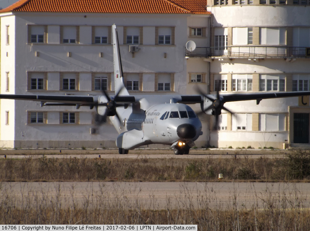 16706, CASA C-295M C/N 059, Taxiing.