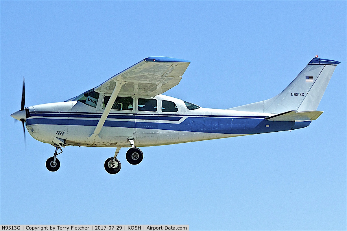N9513G, 1971 Cessna U206F Stationair C/N U20601713, At 2017 EAA AirVenture at Oshkosh