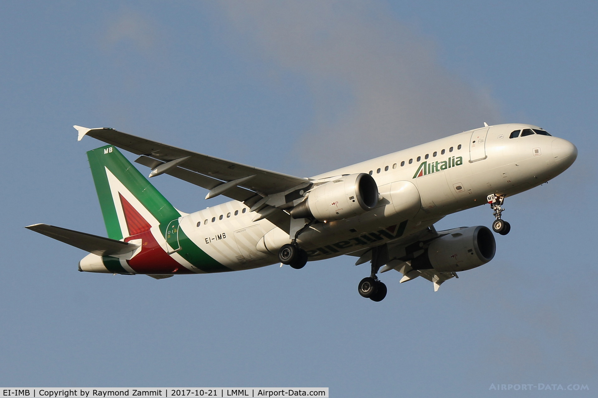 EI-IMB, 2003 Airbus A319-112 C/N 2033, A319 EI-IMB Alitalia